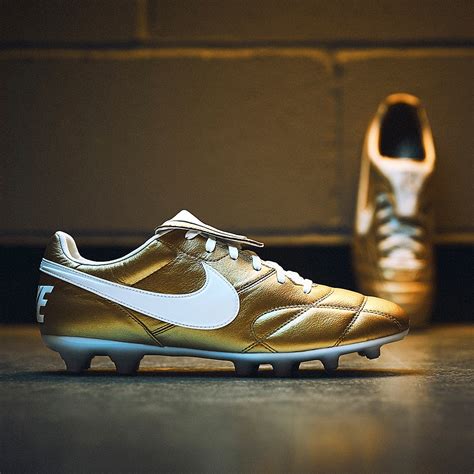 nike fußballschuhe gold weiß